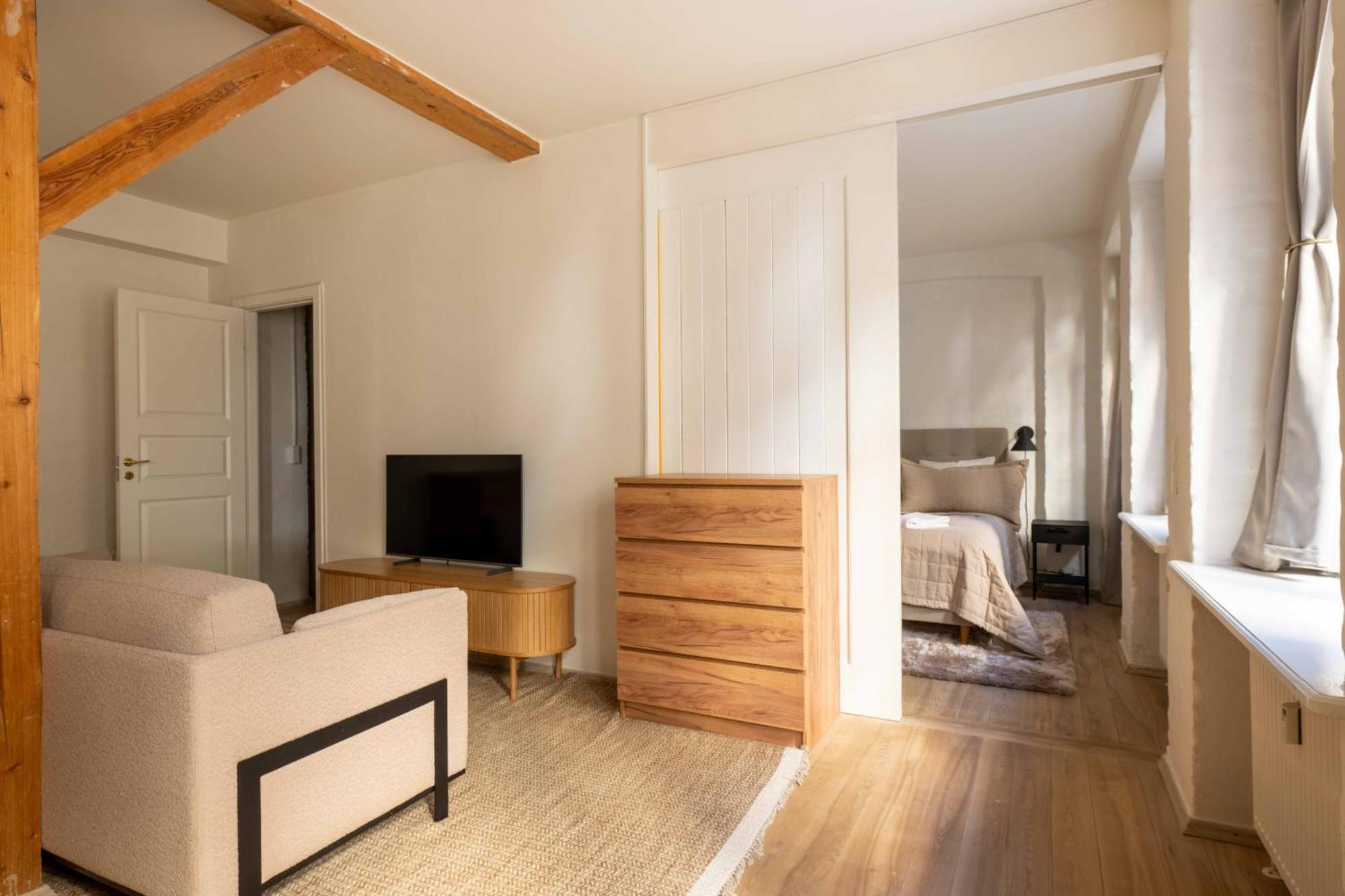 Cozy And Contemporary Ground Floor Retreat *